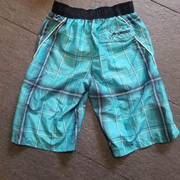 Boys size Med (10-12) Swim Trunks - Picture 3 of 3